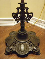 Antique Rembrandt lamp base